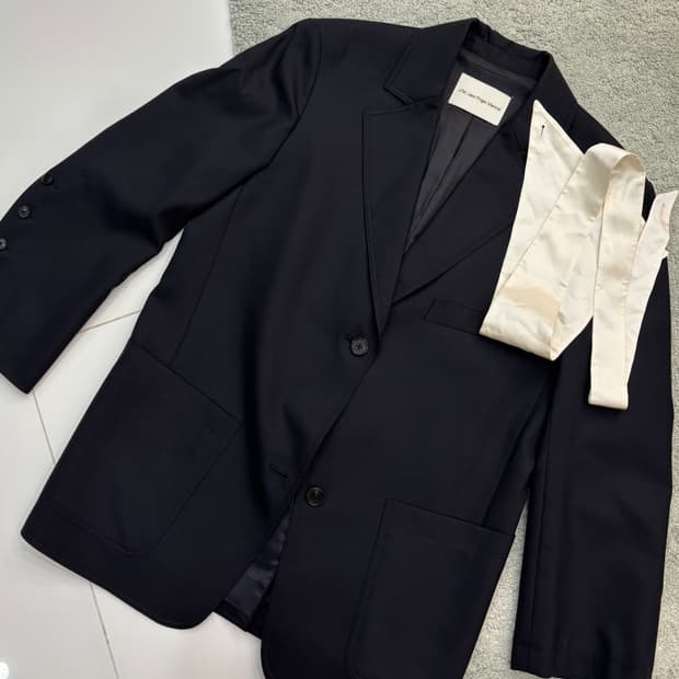 LFM / 실크 스카프 블레이저