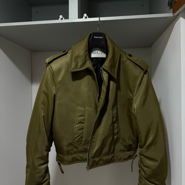 렉토 툴루즈 나일론 봄버 M 사이즈 팝니다