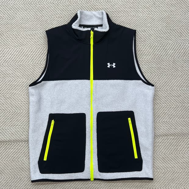 언더아머 플리스 베스트 r2912