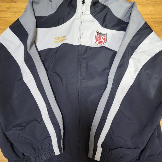 슈프림 엄브로 트랙자켓  s