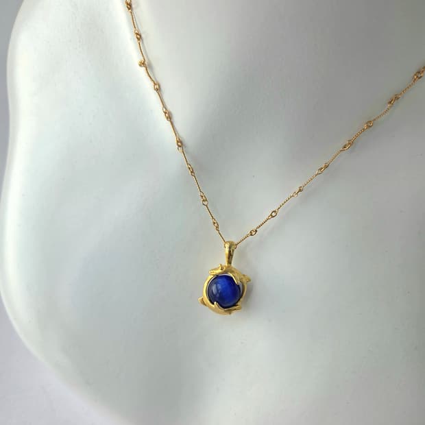 1990-2000s y2k Dolphin cat's eye Pendant