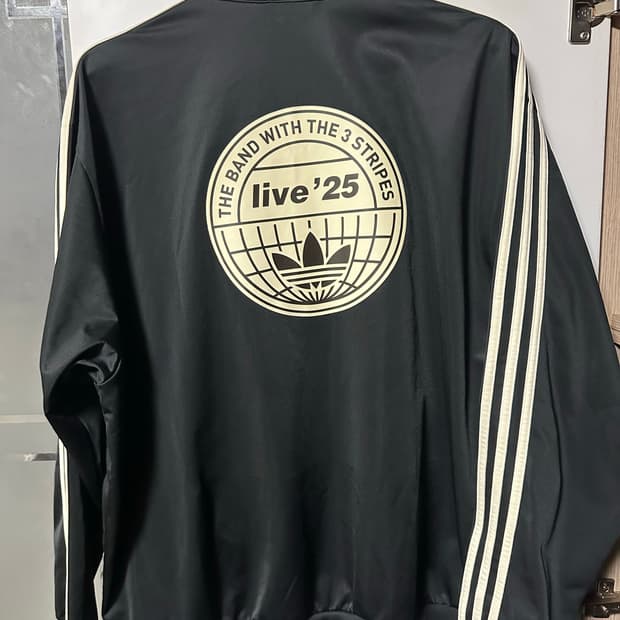 아디다스 오아시스 파이어버드 트랙탑