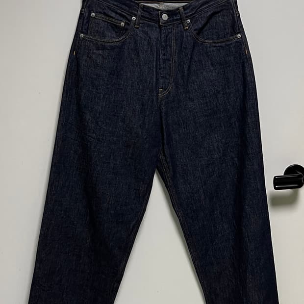 오라리 하드트위스티드 데님 32사이즈