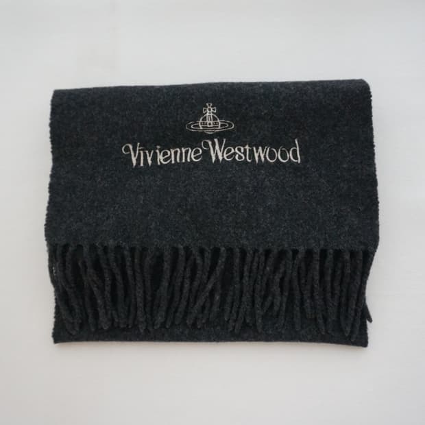 비비안웨스트우드 캐시미어 혼방 머플러-다크그레이