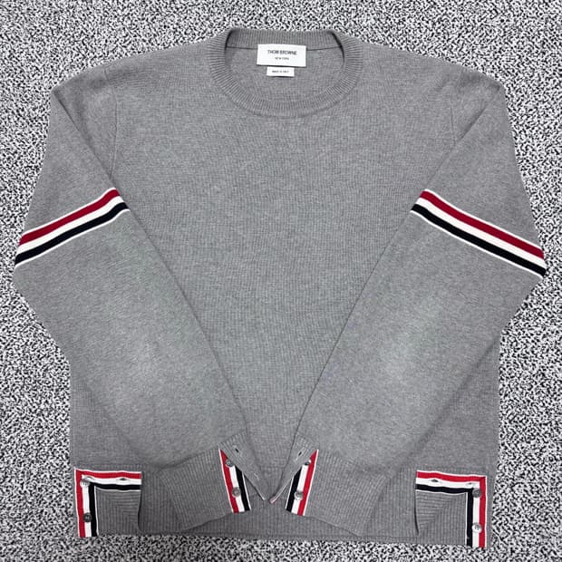 톰브라운 밀라노스티치 니트 2사이즈 그레이