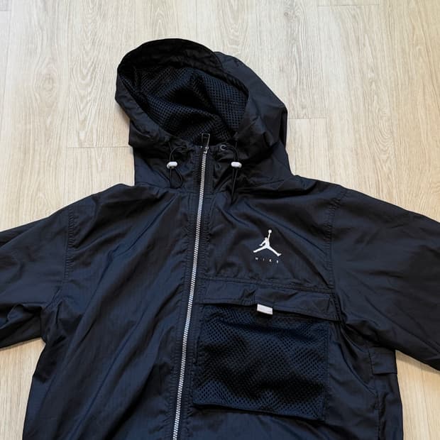 나이키 조던 윈드브레이커 