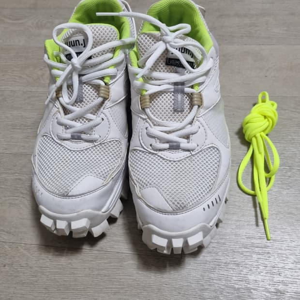 준지 스니커즈 265