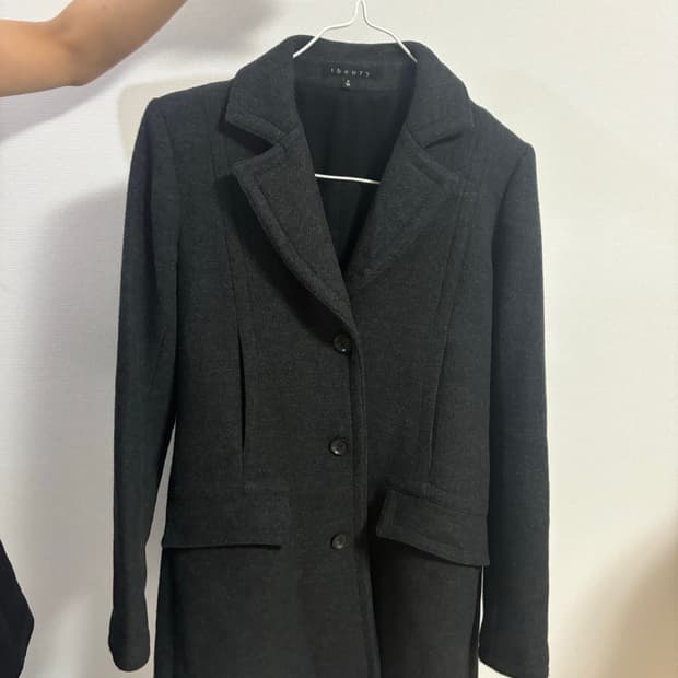 띠어리 울 미들코트