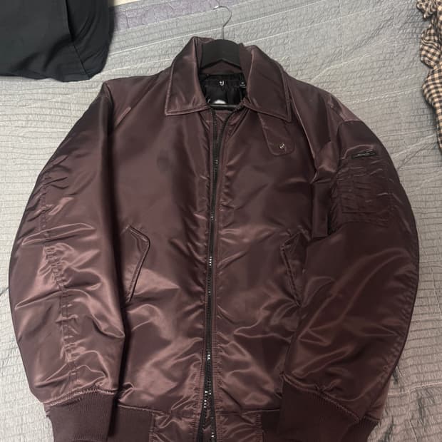 유니클로 질샌더 블루종 와인색 M