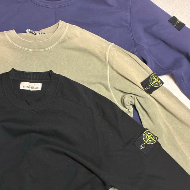 스톤아일랜드 맨투맨2종 니트1종 25만원