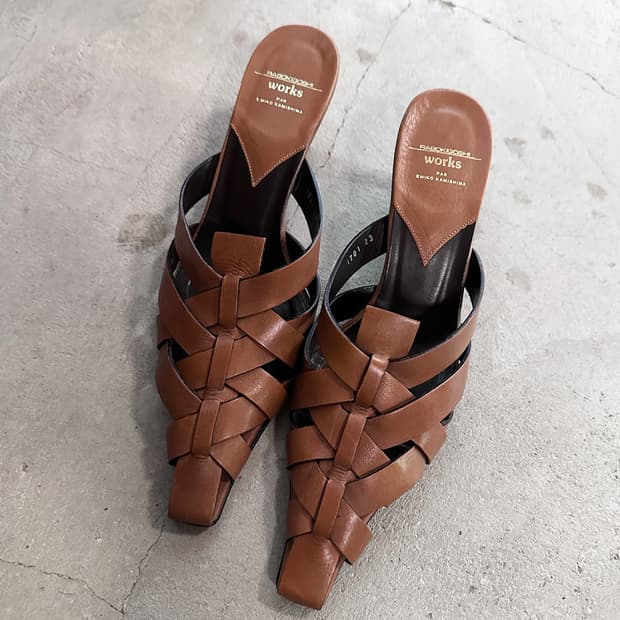RABOKIGOSHI WORKS leather mules