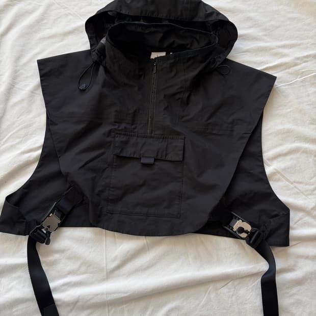 NIKE x MMW  나이키 x  매튜 M 윌리엄스 체스트백 러닝 베스트