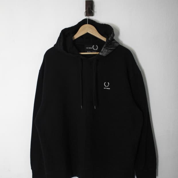라프시몬스Raf simons X Fred perry Hodie