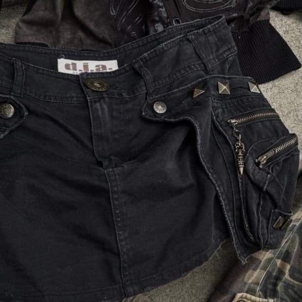 d.i.a  다이아 스터드 고딕 펑크 y2k 일본 빈티지 갸루 스커트