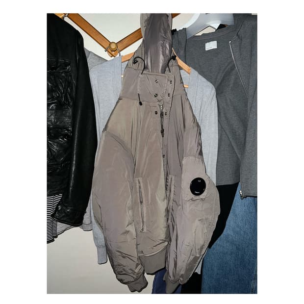 cp컴퍼니 나이크라 패딩