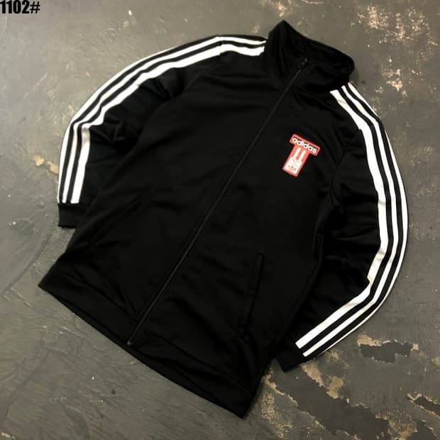 아디다스 사이드버튼 져지집업