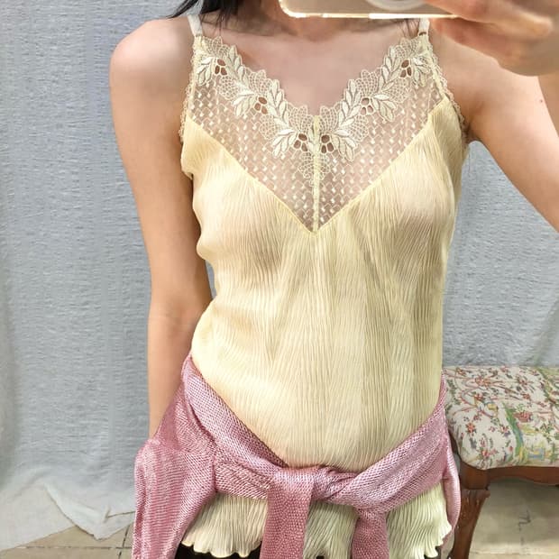 sunny lace top