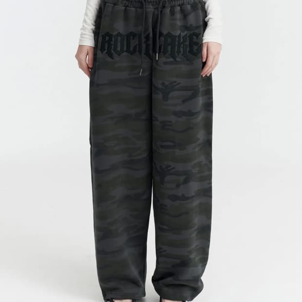 락케이크 Camo Metal Graphics Pants - Black