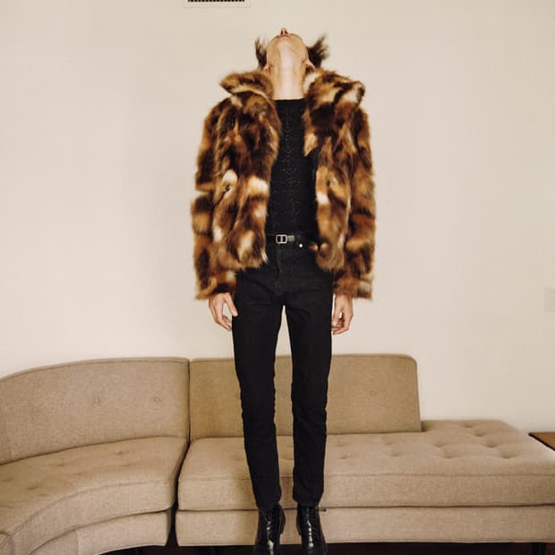 [장근석님 착용] 생로랑 19AW 더블 브레스티드 퍼 자켓