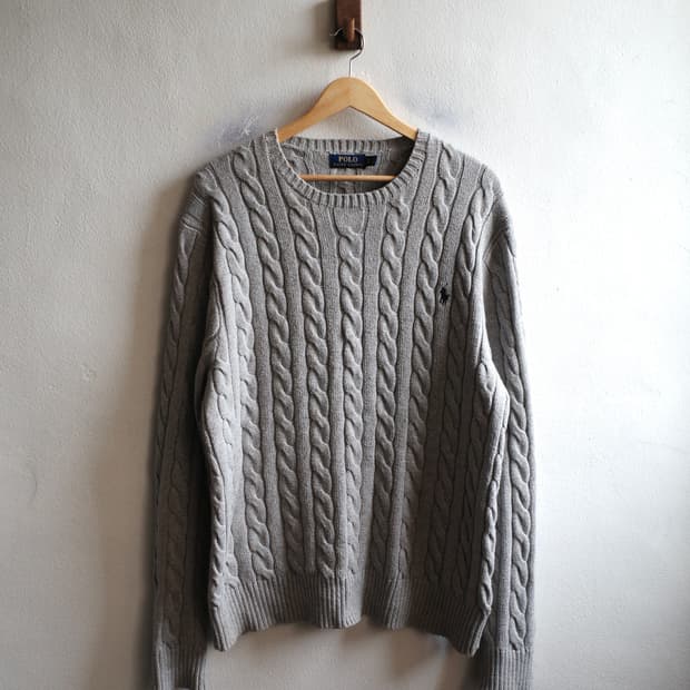 폴로 케이블 니트