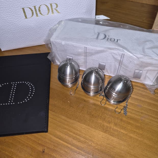 디올 티팟 티백 새상품 스탠딩 거울
