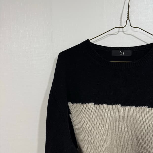 요지야마모토 레인울 화이트 패치 니트