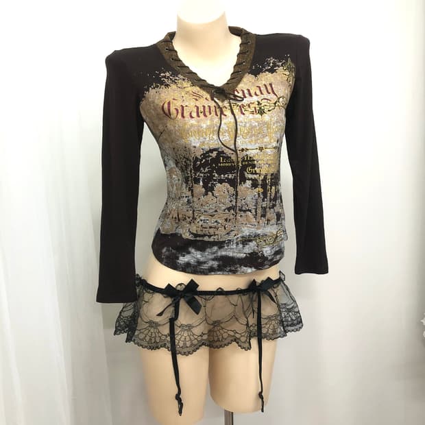 brown grunge graphic long sleeve