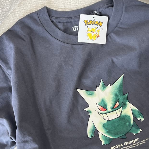 유니클로 포켓몬 콜라보 팬텀 티셔츠 L