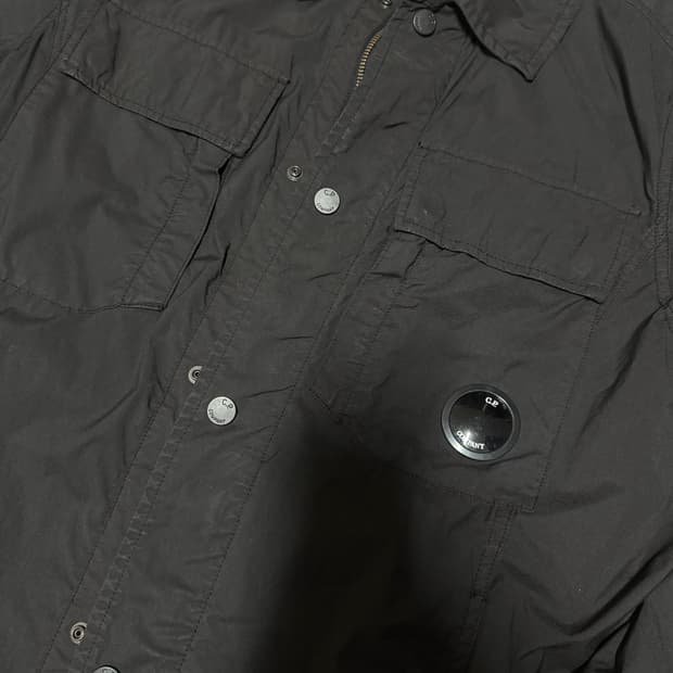 CP컴퍼니 나일론 셔츠 100사이즈