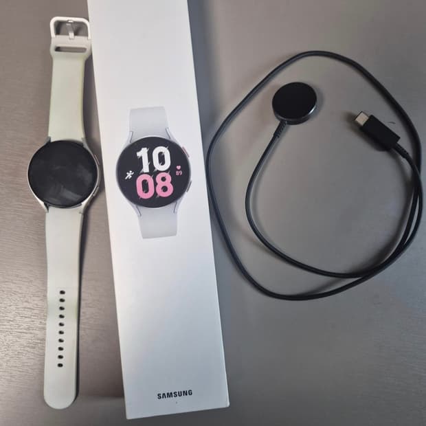 갤럭시워치5 44mm 와이파이 팝니다