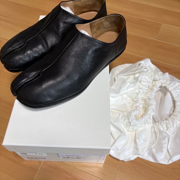 [43] 마르지엘라 타비 슬립온