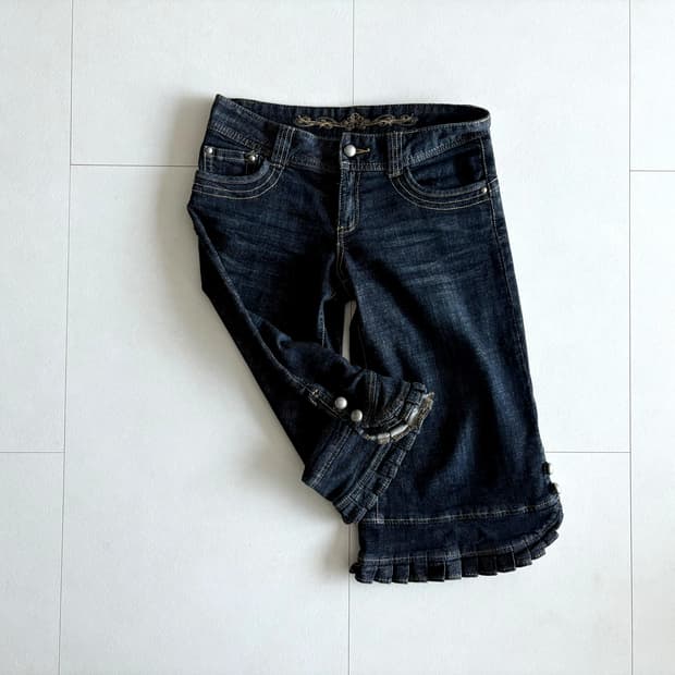 axes femme) ruffle hem denim pants