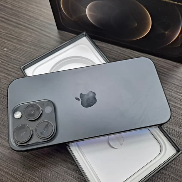 아이폰 15프로 블랙 128기가 급처분