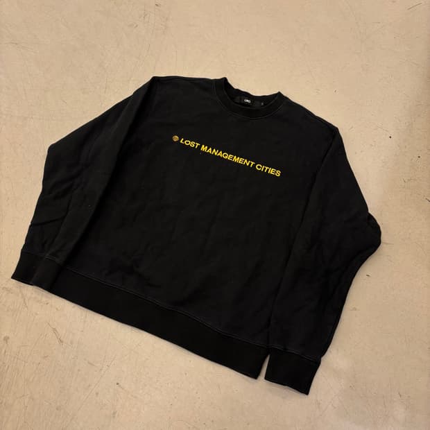 Lmc 빅스펠아웃 블랙 맨투맨