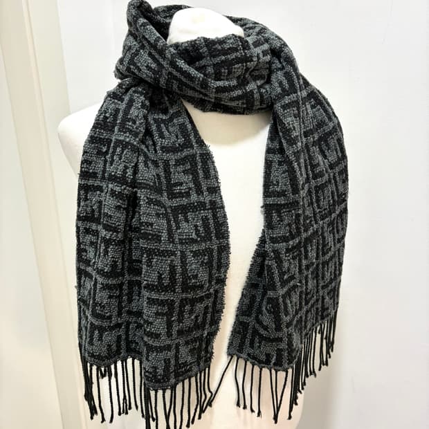 펜디 FF 모노그램 블랙 차콜 목도리 머플러