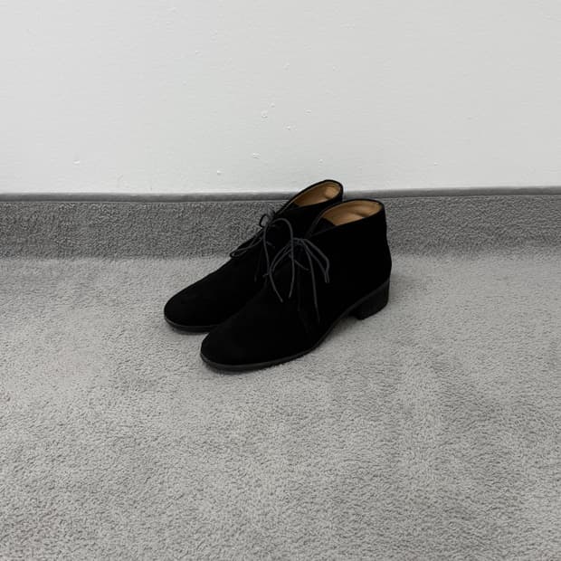 Margaret Howell suede chukka