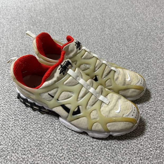 [정가 40만원] 스투시 나이키 스피리돈 270