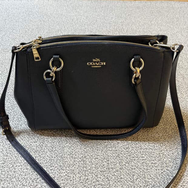 Coach 코치 크리스티 캐리올 네이비