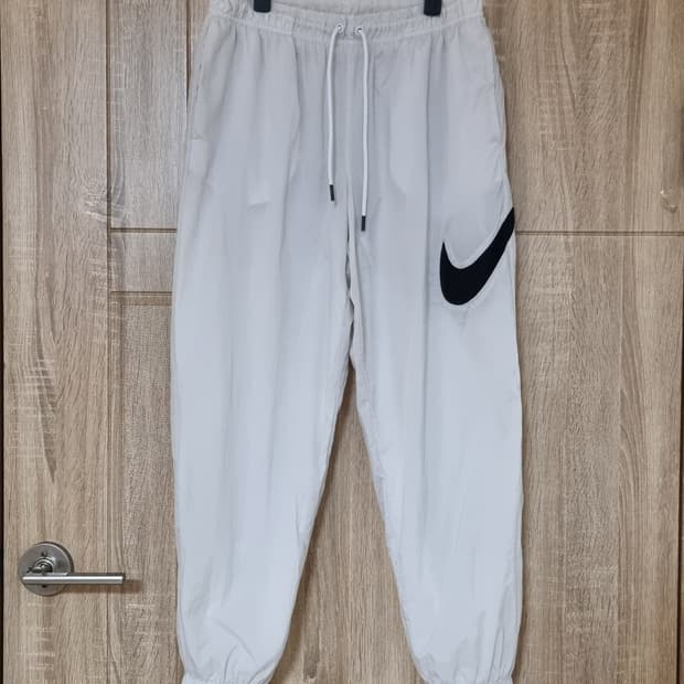 나이키 우븐 에센셜 조거팬츠 