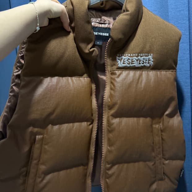 예스아이씨  패딩조끼s