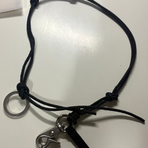 아워레가시 라돈 레더 키체인 블랙