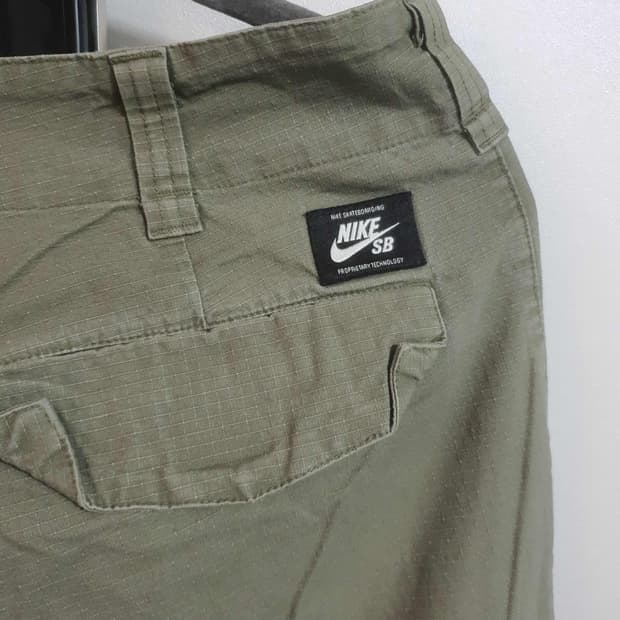 나이키 SB 미리터리 카고 팬츠 30
