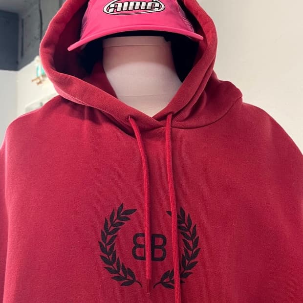 발렌시아가 월계수 BB 로고 후디 레드 M사이즈