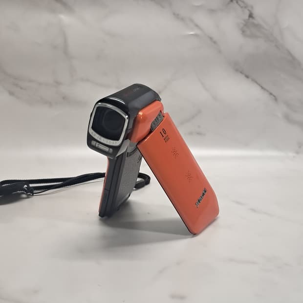 산요 작티 Xacti DMX-CG11 / 뉴진스 빈티지 캠코더