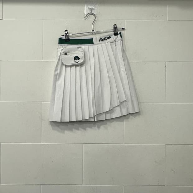 말본 골프 플리츠 스커트