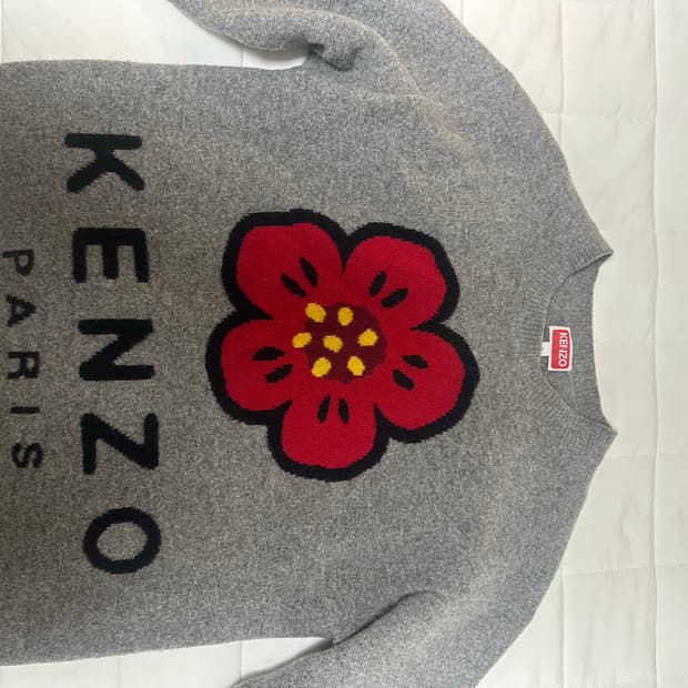 겐조 플라워 니트 팝니다