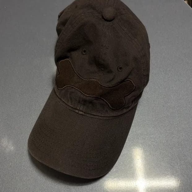 해칭룸 볼캡 다크브라운