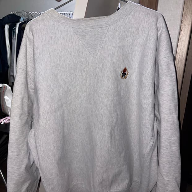 헤리티지플로스 맨투맨