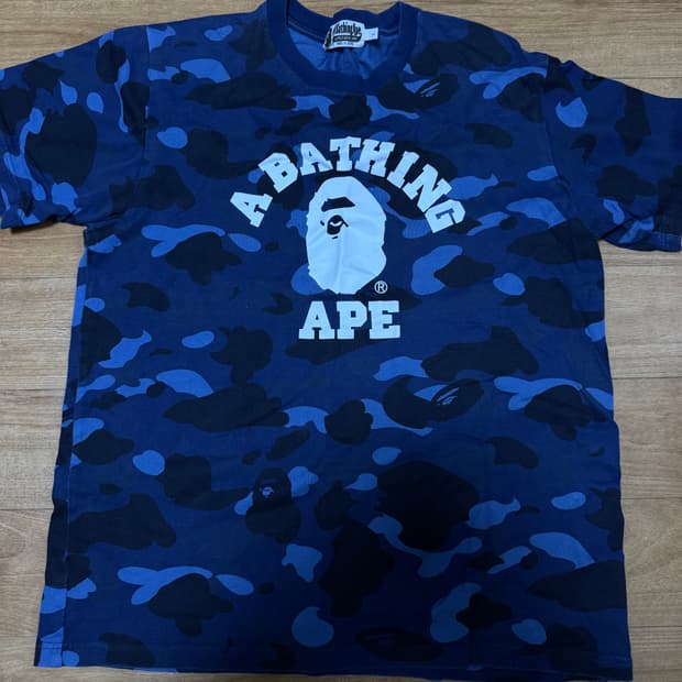 베이프 블루 카모 반팔