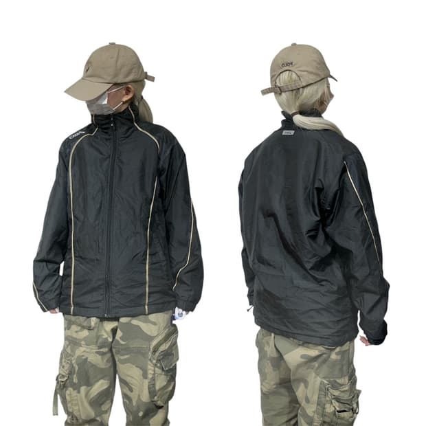 아식스 차콜 사이드 라인 바람막이 자켓 S